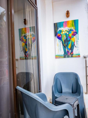 Sam's Studio 12